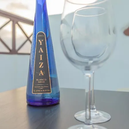 El Muellito Playa Blanca (Lanzarote)